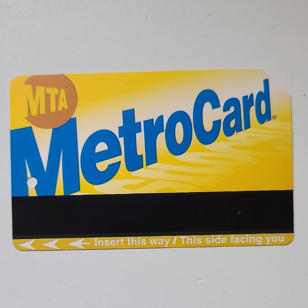 MTA MetroCard Yellow & Blue Transit Card